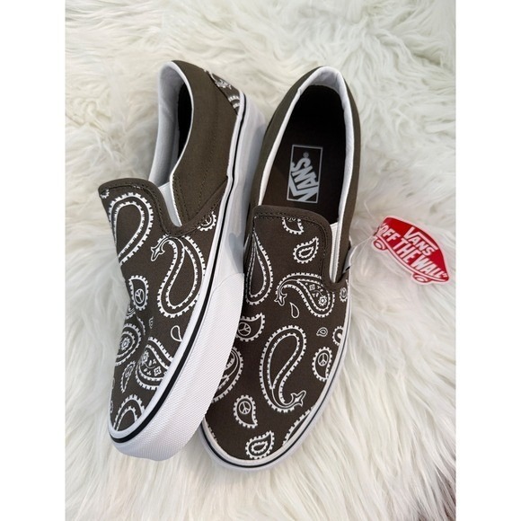 Vans Classic Slip On Womens Olive Green Peace Paisley Low Top Sneakers NEW 10.5 - Picture 3 of 9